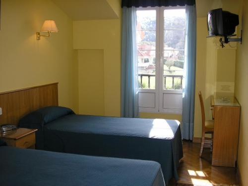 Hotel San Juan Revilla De Camargo Pokoj fotografie